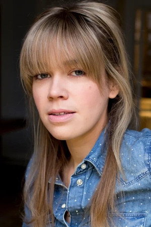 Nadine van Asbeck in Time to Spare