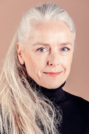 Lucie Trmiková in To See the Sea