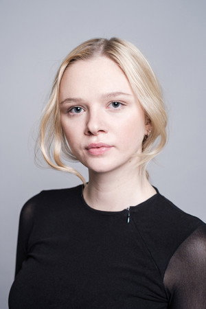 Ada Szczepaniak in Photosensitive