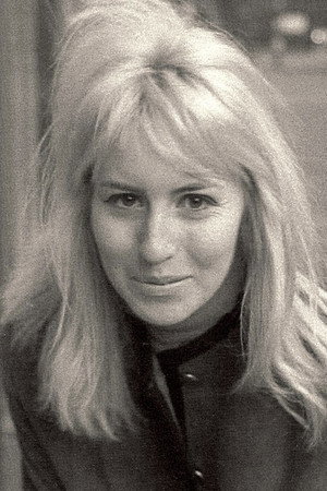 Cynthia Lennon in Imagine: John Lennon