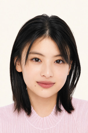 Natsuki Deguchi in Drawing Closer