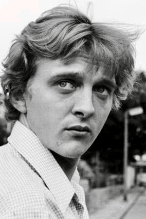 David Hemmings in Thirst