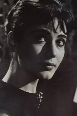 Elli Fotiou in The Fear