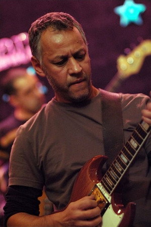 Chester Kamen in David Gilmour - Live at Pompeii