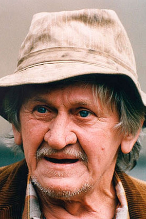 Július Vašek in Konečne bude mier!