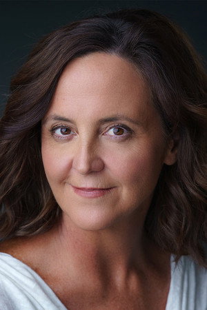 Therese Mavros in Proclivitas