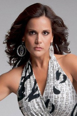 Mónica Sánchez in The Lord of Sipan