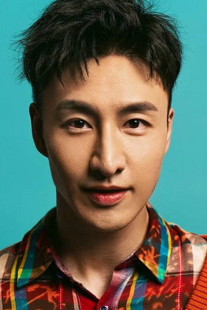 Zhu Hong in Fly to the Moon