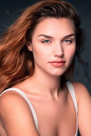 Mirela Balić in Bad Influence