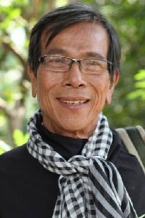 Thành Lũy in Muoi: The Legend of a Portrait