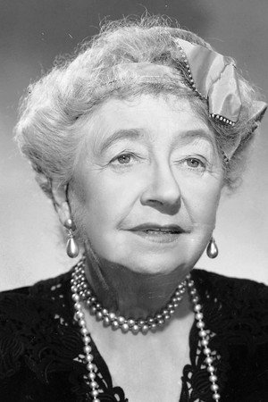 May Whitty in Lassie Come Home