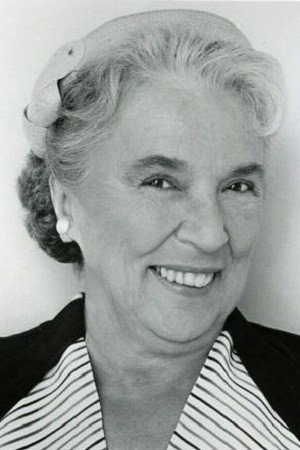 Anne Pitoniak in Best Seller