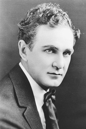 Bob Burns in The Cherokee Kid
