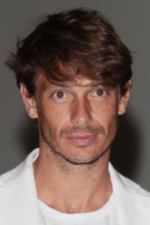 Giorgio Pasotti in Saint Paul