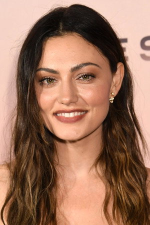Phoebe Tonkin in Transfusion