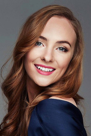Elizaveta Maximová in One Hundred and Twenty-Eight Thousand