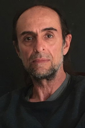 Tony Caprari in Thieves of Fortune