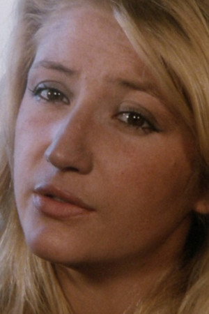Cintia Lodetti in Escape from Hell