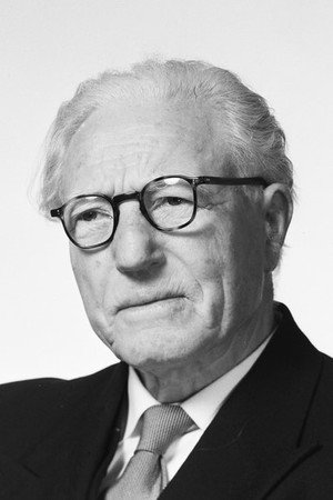 Edvard Drabløs in Nine Lives