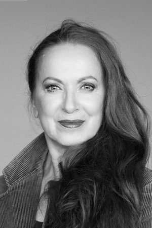Jožica Avbelj in See You in the Next War