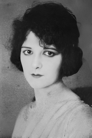 Vivian Rich in The Price of Silence