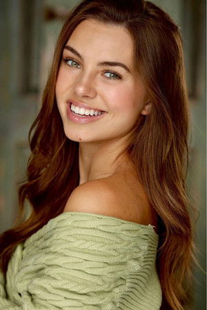 Caitlin Carmichael in Martyrs