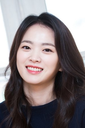 Chun Woo-hee in Cart
