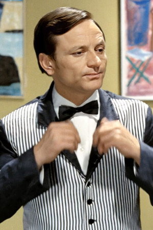 Nikos Tsoukas in The Leventopaido