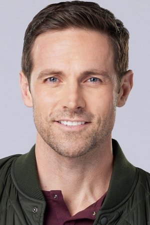 Dylan Bruce in Flowers in the Attic