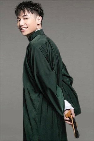 Jiulong Wang in 德云社九队乙巳年封箱 2025