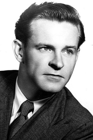 Richard Carlyle in Torpedo Run