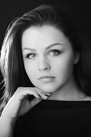 Liliia Tsvelikova in December 31st Express