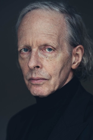 Geoffrey Carey in Jesuit Joe
