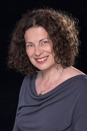 Dubravka Ostojić in Three for Happiness