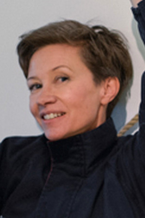 Stephanie Buttle in Wavelengths