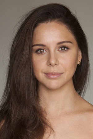Makenzie Vega in The Family Man