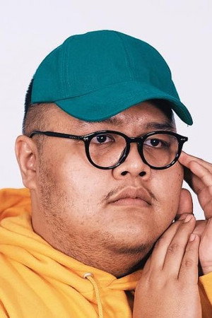 Reza Chandika in Wait For Me To Be Successful Later