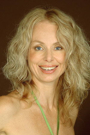 Zuzana Frenglová in Pozadie