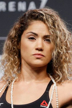 Pearl Gonzalez in UFC 210: Cormier vs. Johnson 2