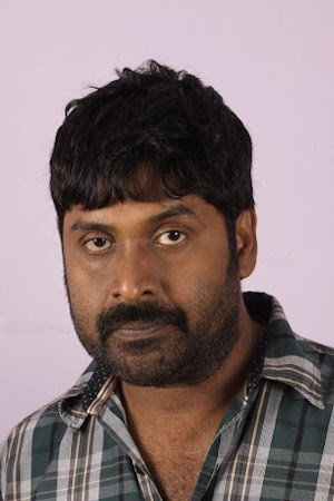 Vijayakumar in Sarvopari Palakkaran