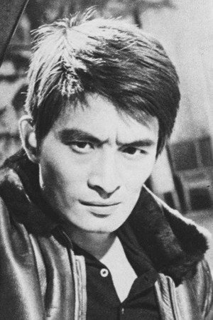 Tsutomu Yamazaki in The Crimes That Bind