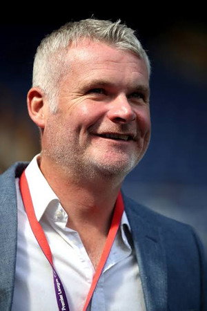 Guy Mowbray in Ian Wright - It Shouldn't Happen To A Footballer