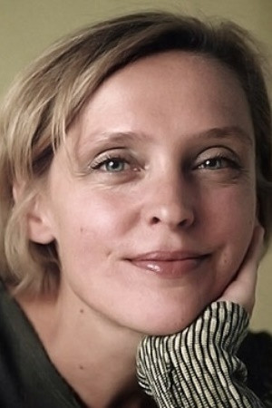 Silke Jandl in Forever Never Anywhere