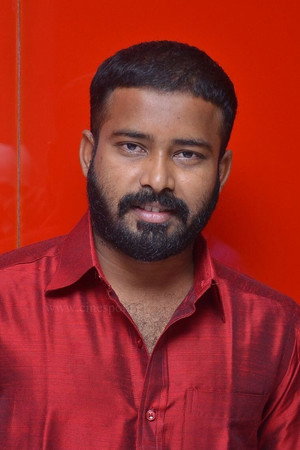 V R Dinesh in Thirudan Police