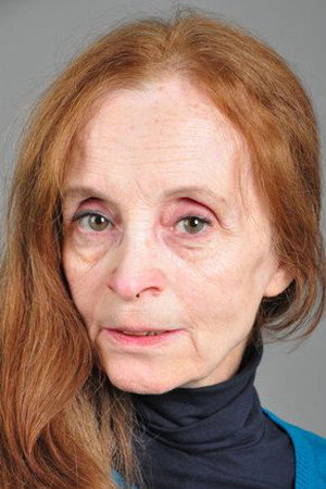 Güneş Galava in Housewife