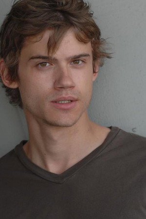 Owen Beckman in Cara