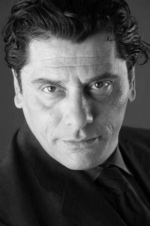 Antonio Pennarella in Nato a Casal di Principe