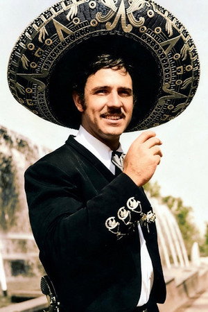 Juan Miranda in El tunco Maclovio