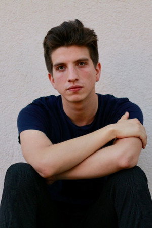 Nicolás Alaluf in A Warm Summer Afternoon