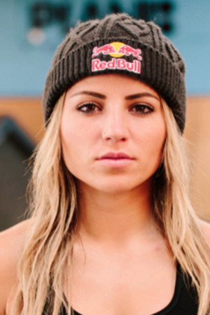 Letícia Bufoni in World Debut: From Outsiders to the Olympics